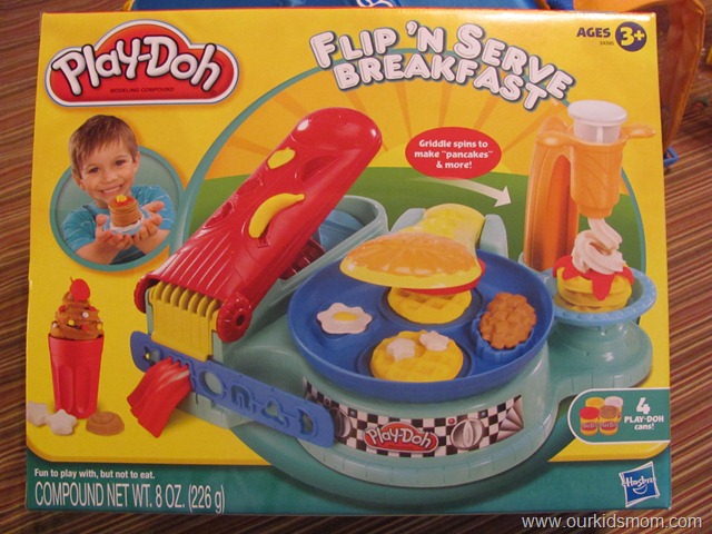 Play-Doh Breakfast Time Set Make Mold And Serve Up A Fun Play-Doh Breakfast!