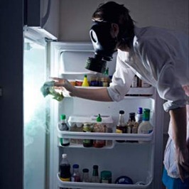 cleaning-fridge