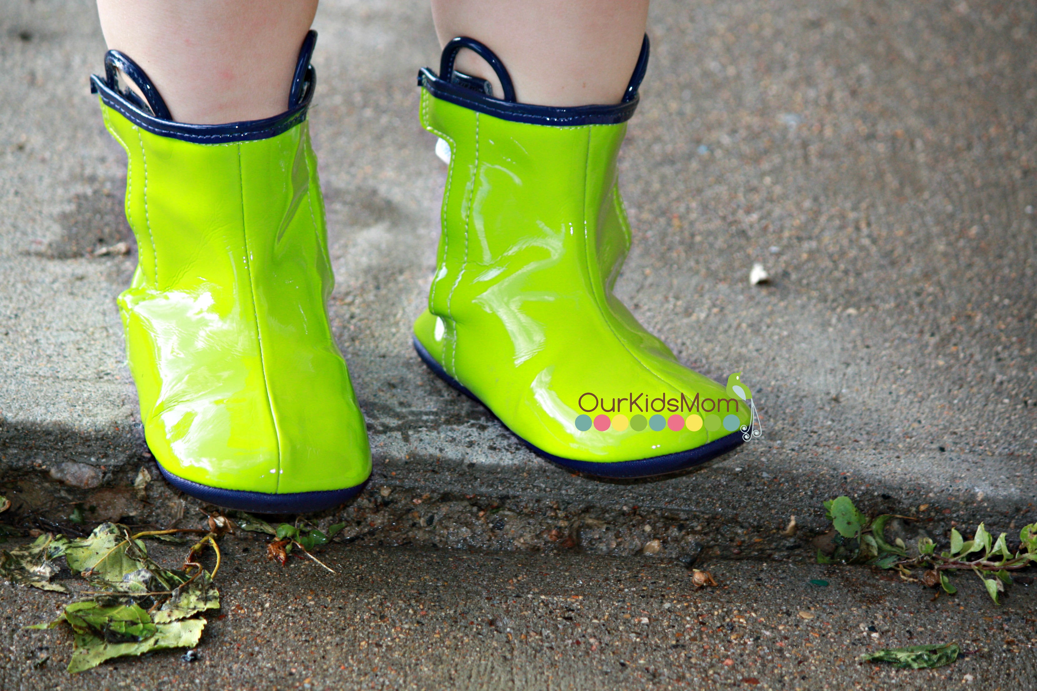 Robeez Rain Boots review.