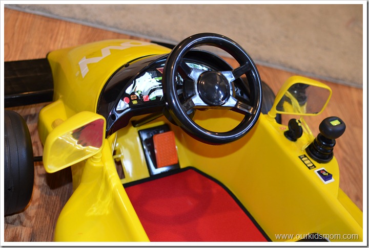 yellow race car