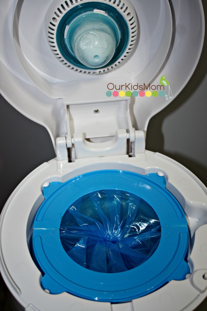 Munchkin Arm & Hammer Diaper Pail