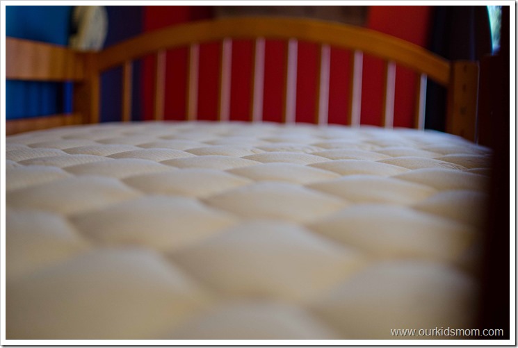 naturepedic organic cotton quilted deluxe twin mattress