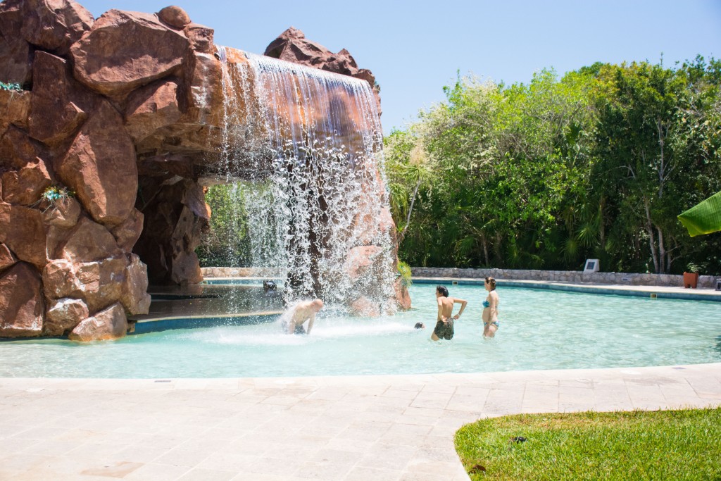 poolwaterfall