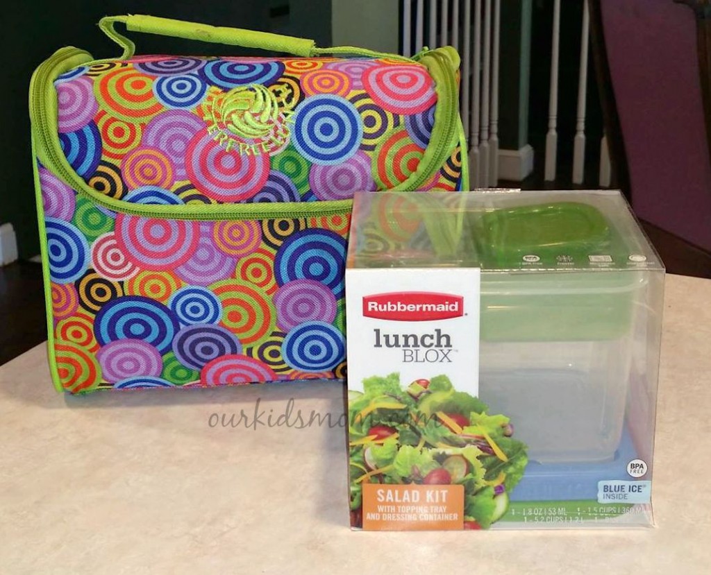 Lunch Time Made Simple With Rubbermaid LunchBlox Kits #IC #BloxOff