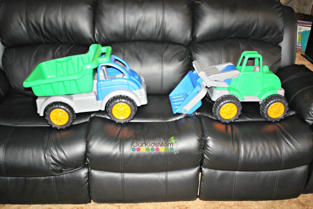 American Plastic Toys Gigantic Loader and Gigantic Dump Truck OurKidsMom